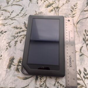 Barnes & Noble Nook Color eBook Reader